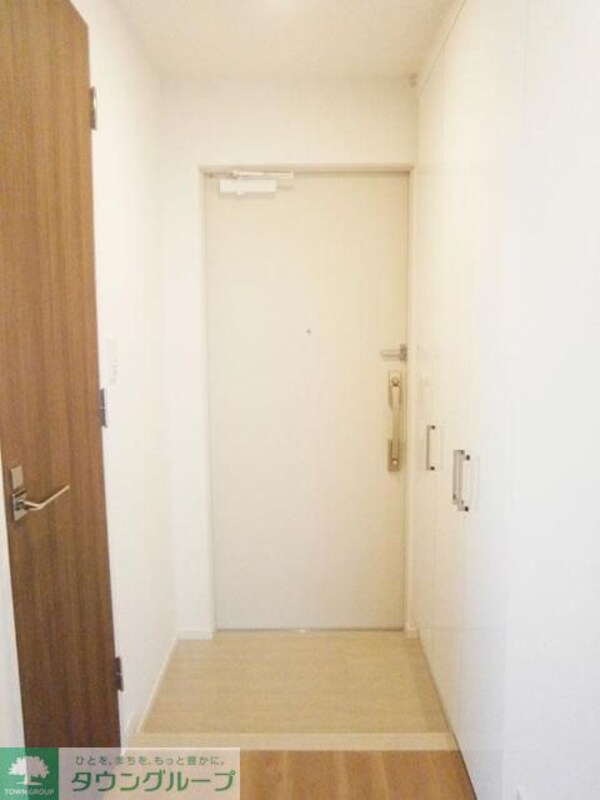 玄関(※写真は同タイプ住戸です。)