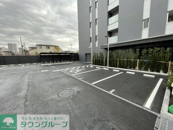 駐車場(駐車場)