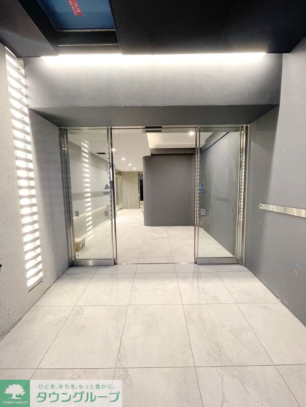 エントランス(エントランス)