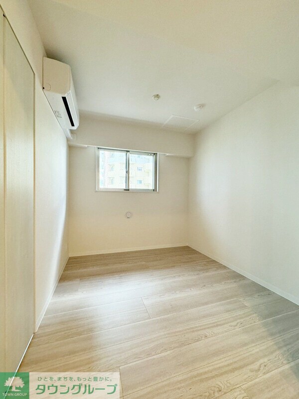 寝室(リビング/)