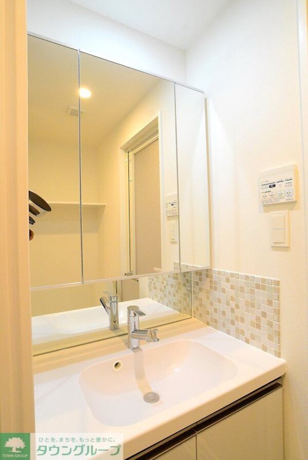 洗面(カラータイプ異なります)