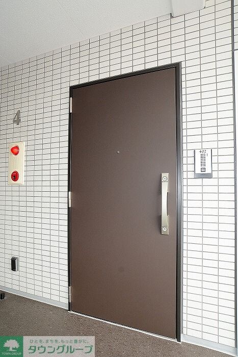 物件内観写真11　(玄関ドア)