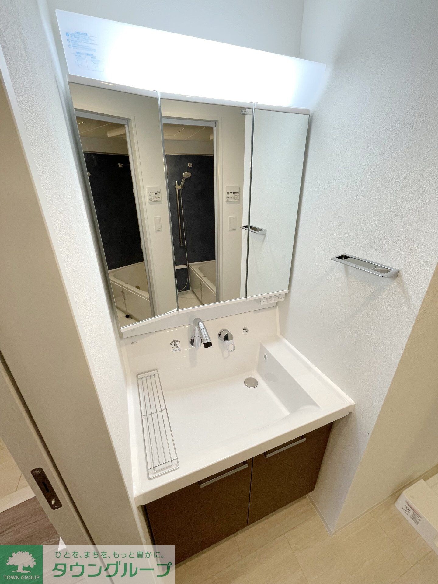 物件内観写真10　(洗面)