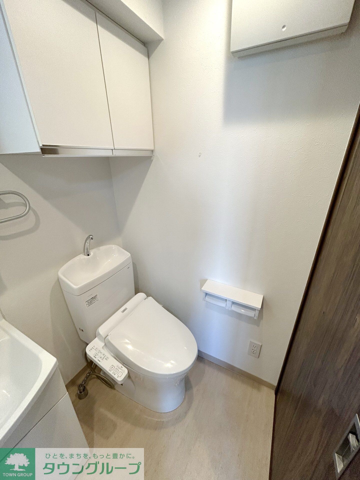 物件内観写真5　(トイレ)