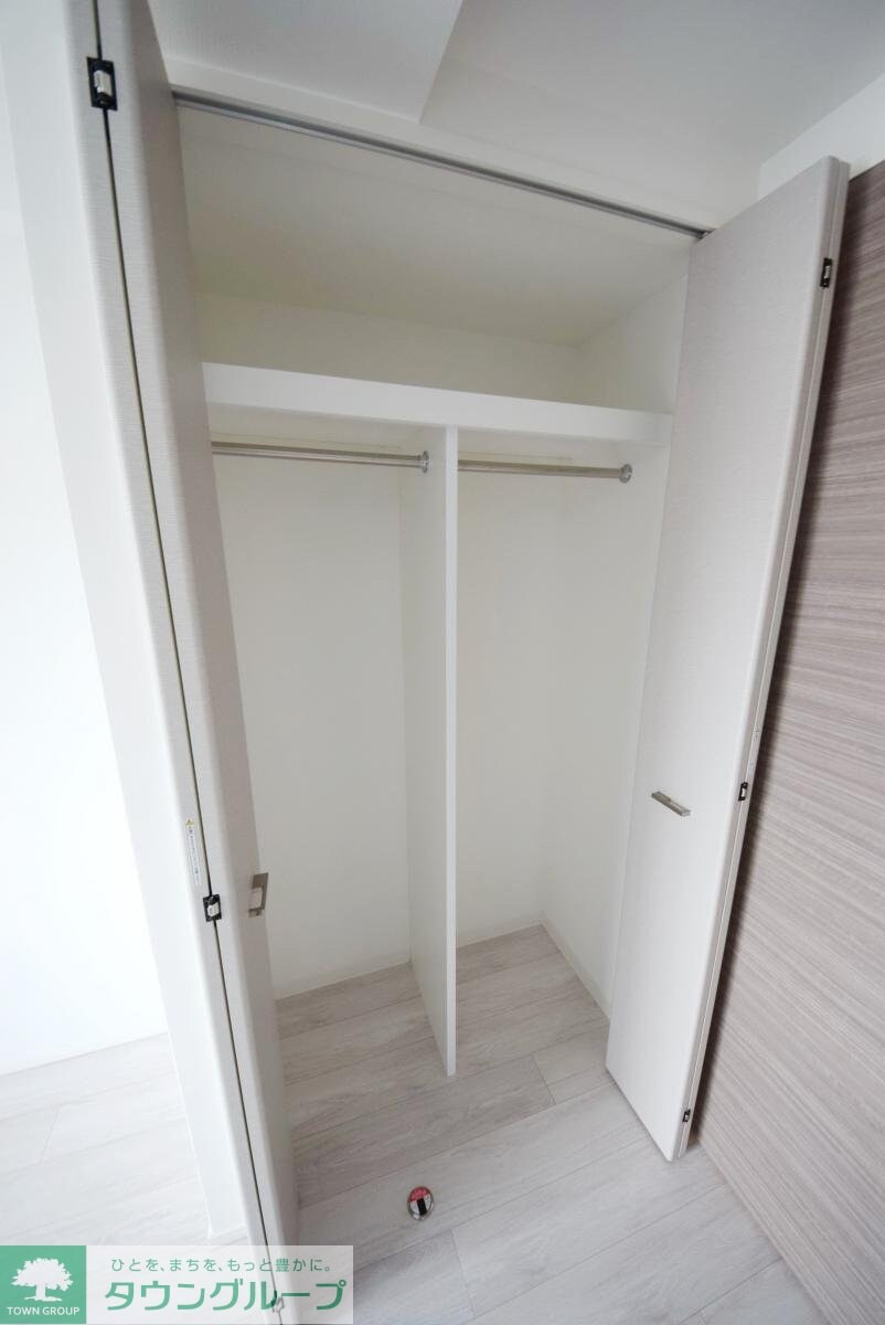 物件内観写真6　(収納)