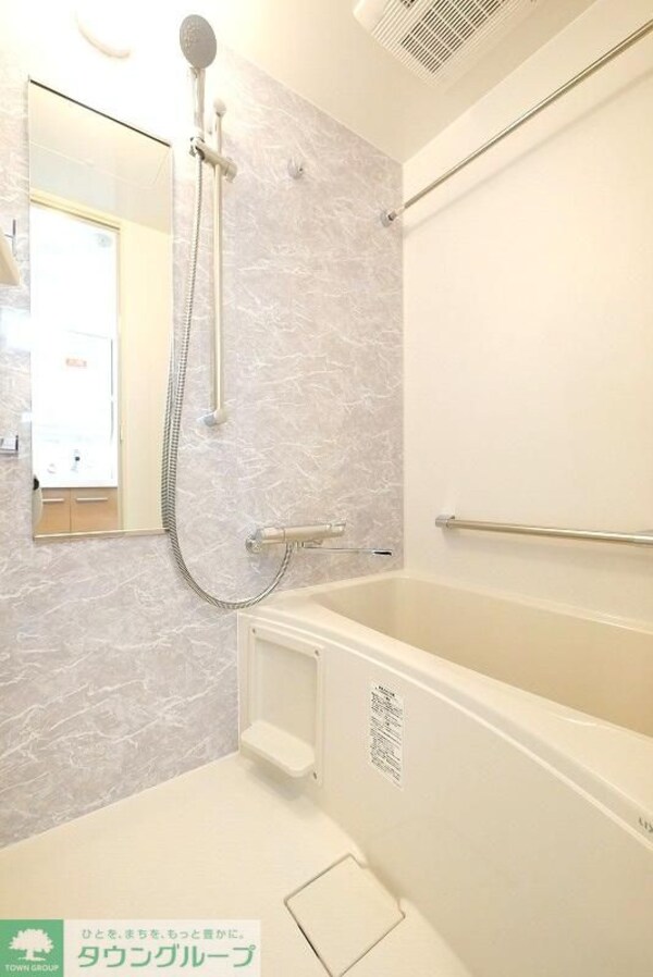 バス／シャワールーム等(バス／シャワールーム等)