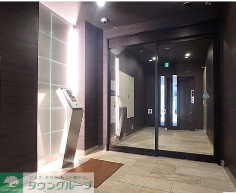 物件内観写真11　(エントランス)