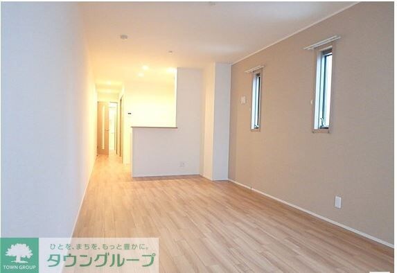 物件内観写真13　(リビング/居室)