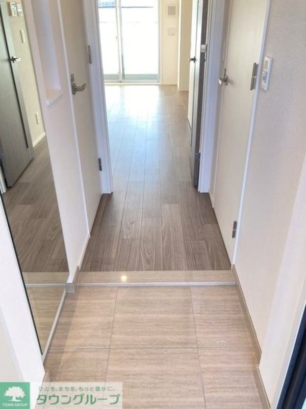 玄関(※写真は同タイプ住戸です。)