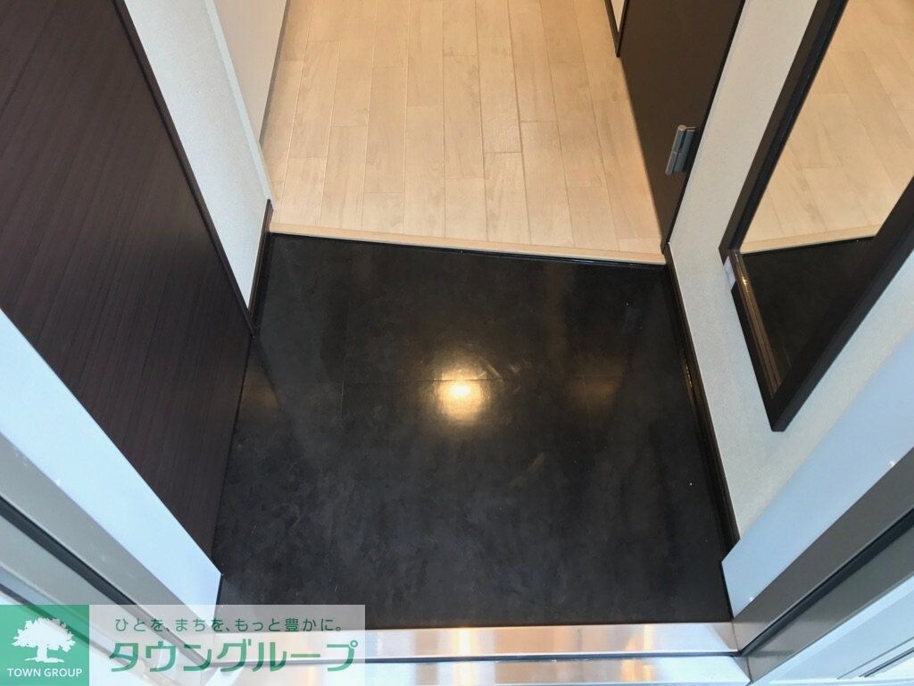 物件内観写真8　(玄関です)