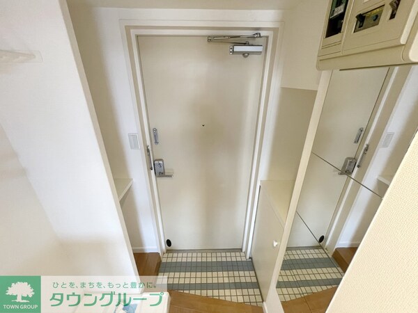 玄関(バルコニー)
