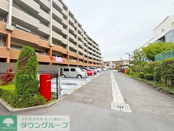 駐車場(駐車場)
