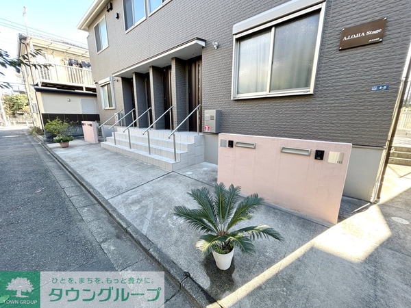 エントランス(エントランス)