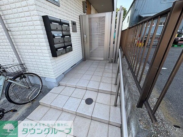 エントランス(庭)