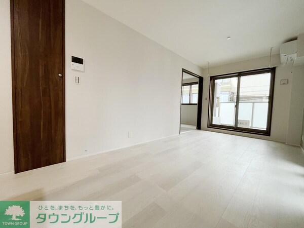 寝室(同建物別部屋参考写真です)