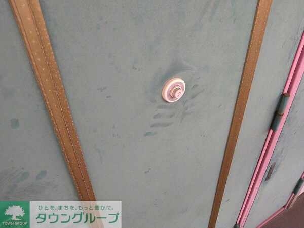 その他(玄関扉にチャイム設置)