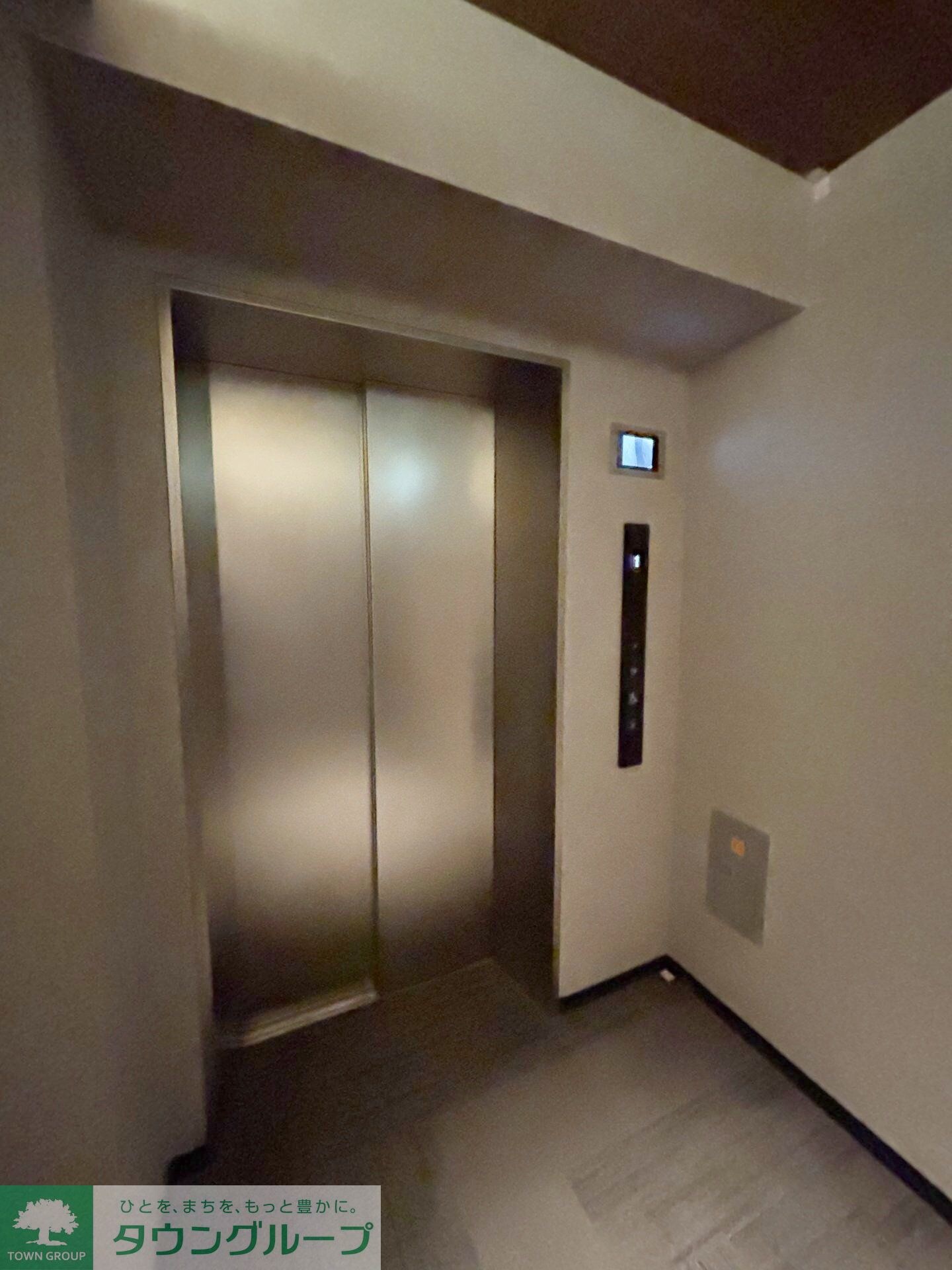 物件内観写真27　(玄関)