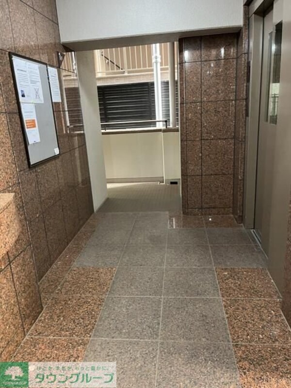 エントランス(エントランス)