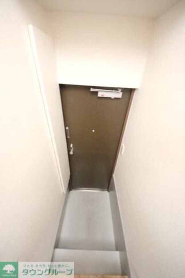 玄関(設備)