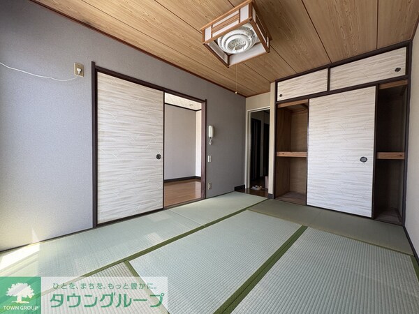 エントランス(エントランス)