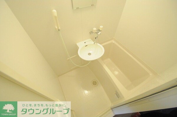 バス／シャワールーム等(　「同タイプの部屋の写真です」「現況優先」)