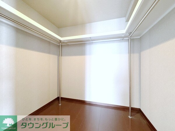 収納(★ウォークインクローゼット★)