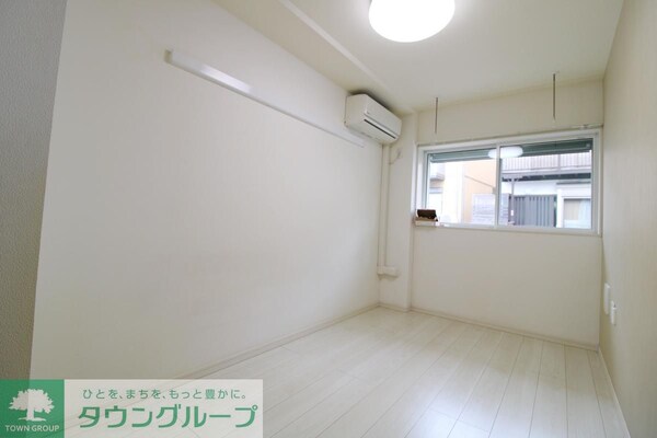 リビング・居室(同仕様別部屋参考写真)