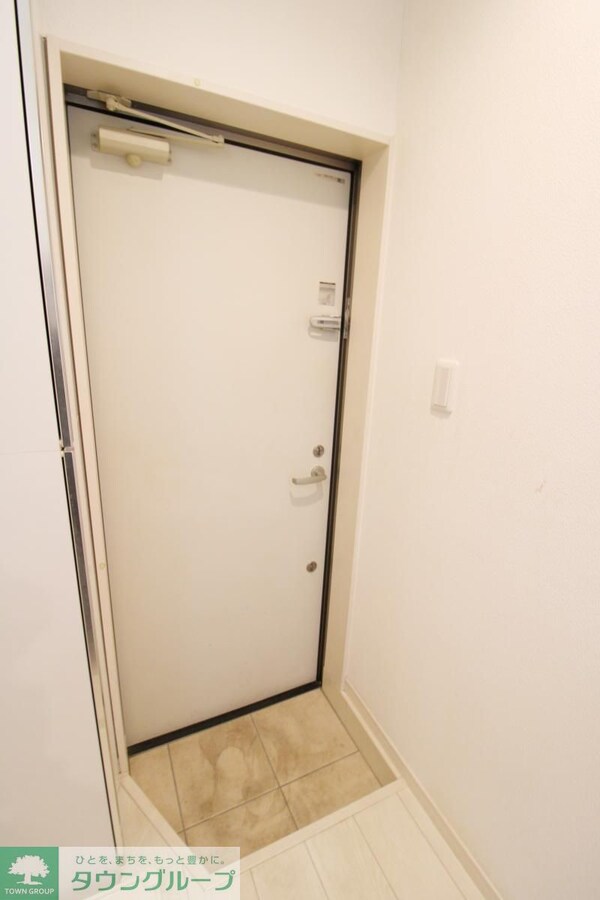 玄関(同仕様別部屋参考写真)