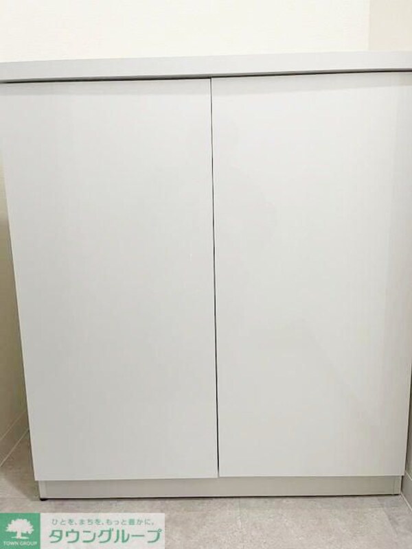 玄関(同シリーズ)