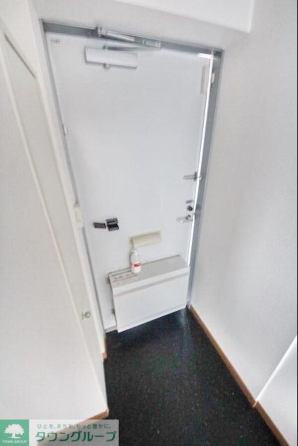 玄関(同シリーズ)