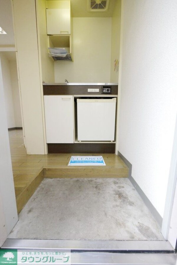玄関(参考写真)
