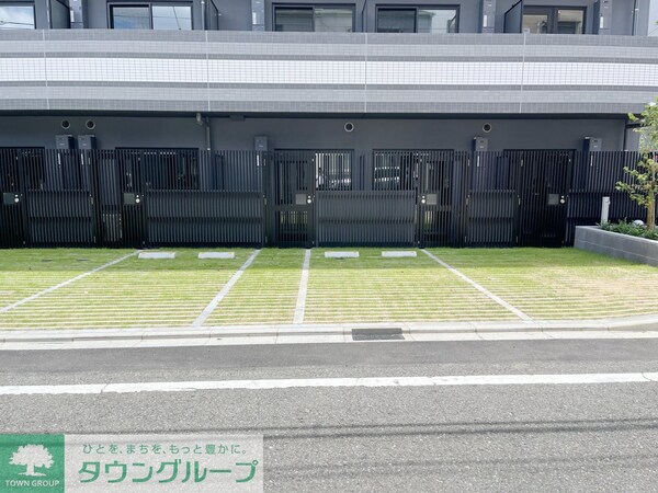 駐車場(駐車場)