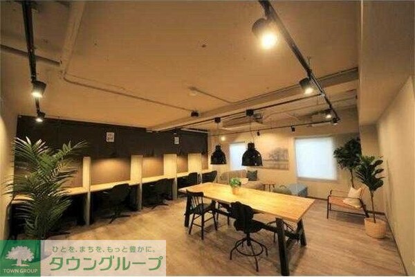 共有部分(内見の予約先は【タウンハウジング中野店】です★)