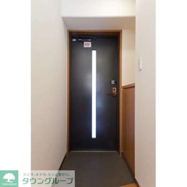 玄関(※写真は同タイプ住戸です。)