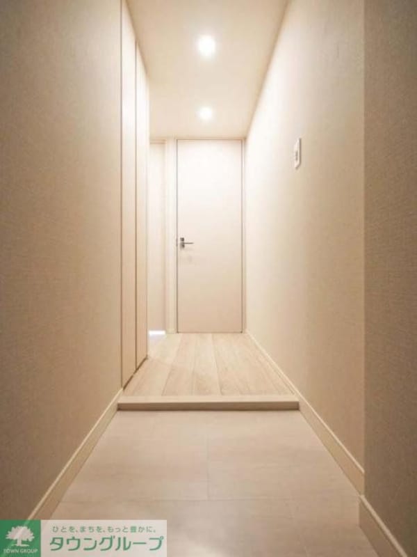 玄関(お部屋探しはタウンハウジングへ♪)