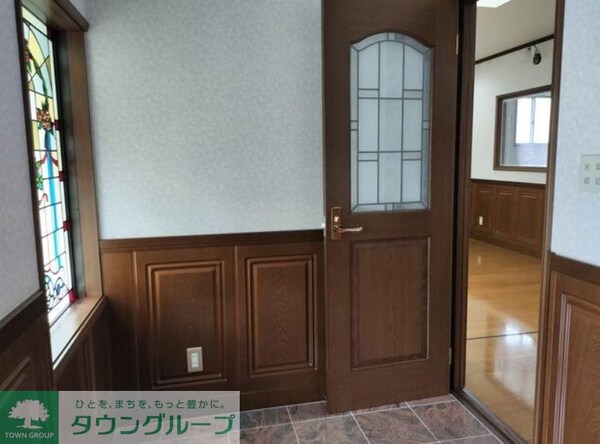 玄関(リビング/居室)