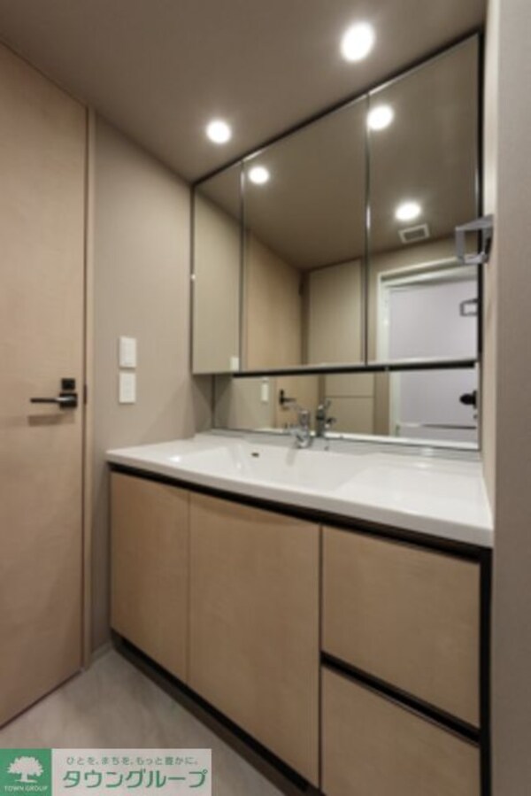 洗面(※写真は同タイプ住戸です。)