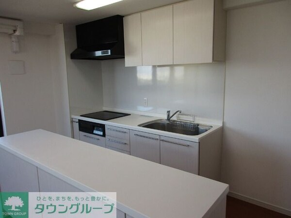 キッチン(Fタイプ2015年11月撮影 同タイプ1206号室の写真で…)