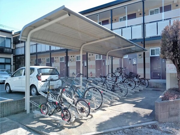 共有部分(自転車置き場)