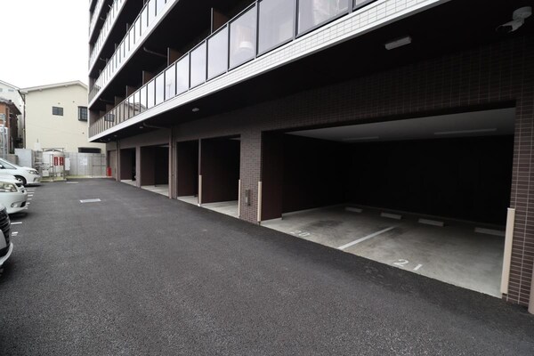 駐車場(駐車場)