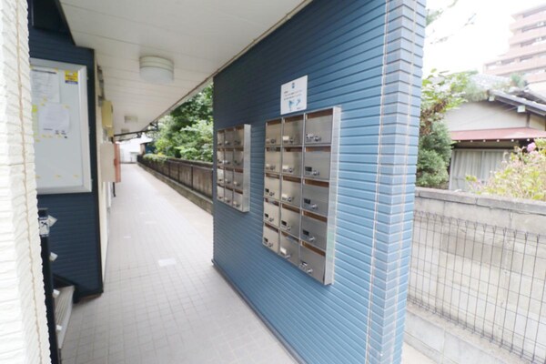 エントランス(エントランス)