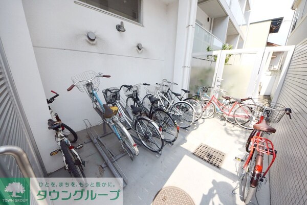 設備(駐車場)
