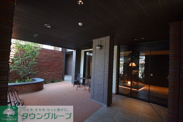 エントランス(エントランス)