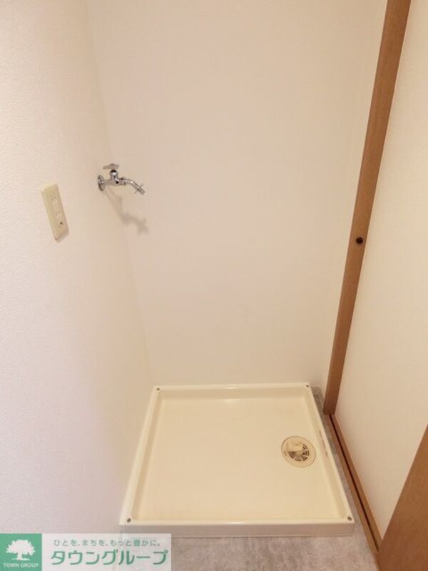 設備(F'タイプ2020年8月撮影 同タイプB409号室の写真で…)