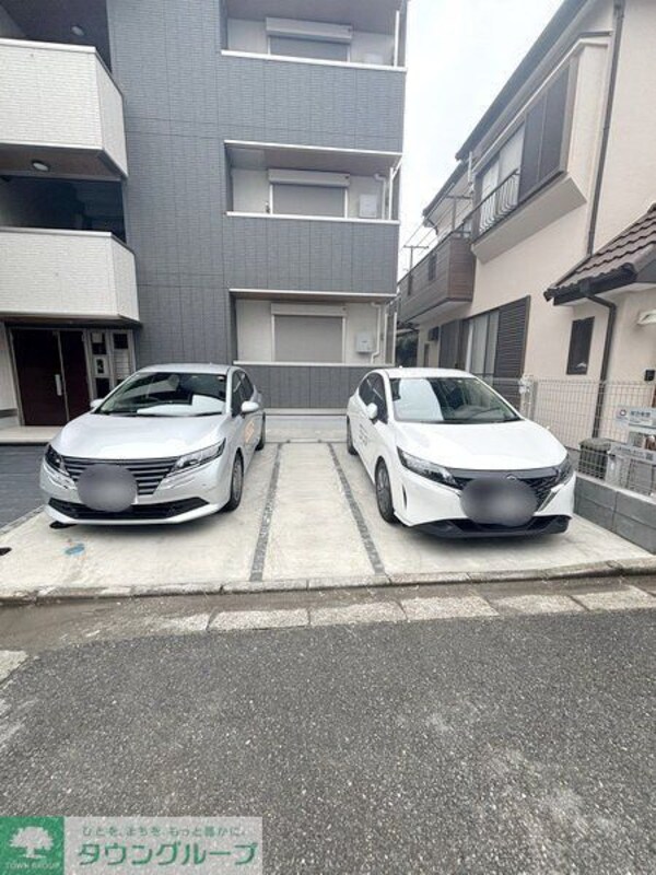 駐車場(駐車場)