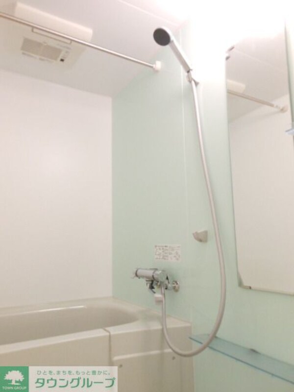 バス／シャワールーム等(浴室乾燥機付きバスルーム)