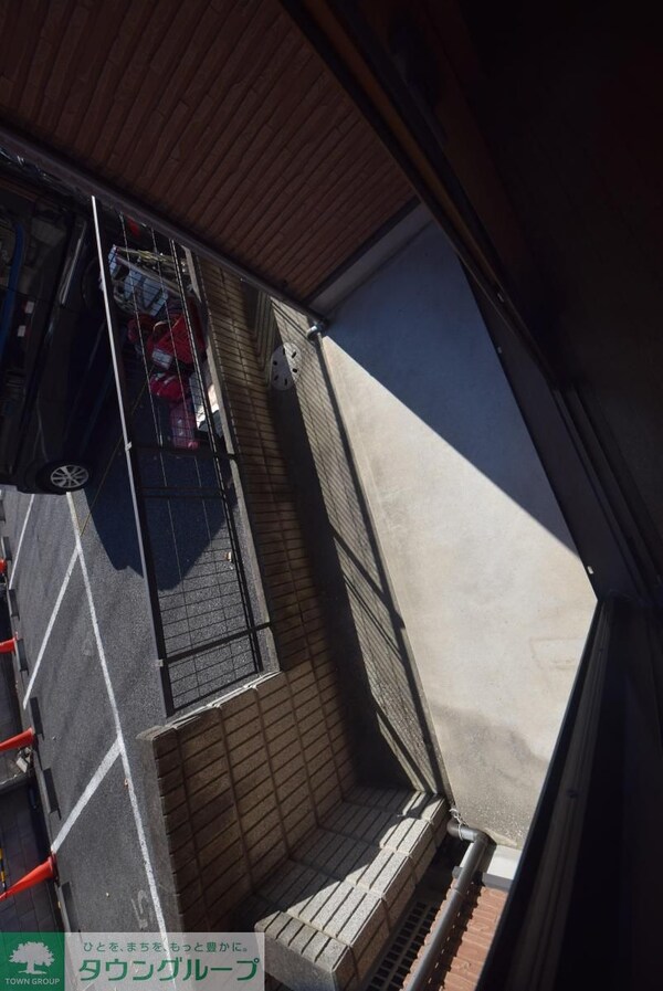 バルコニー(駐車場)