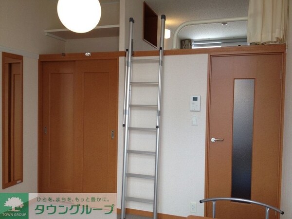 その他室内・内装(いろいろ使えるロフト付)