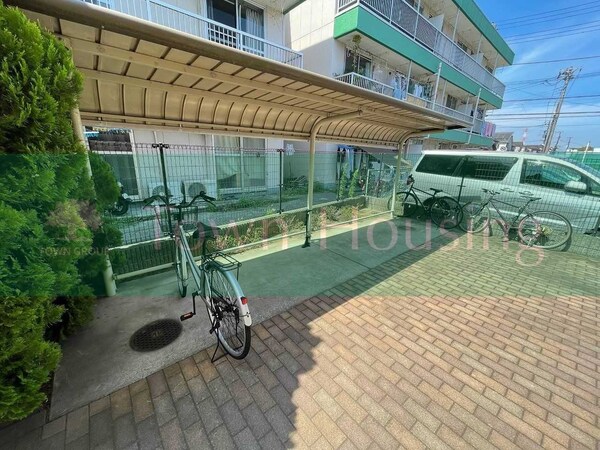 共有部分(駐輪場)