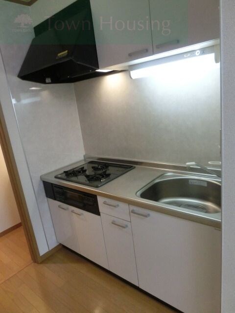 物件内観写真5　(機能的なキッチン)